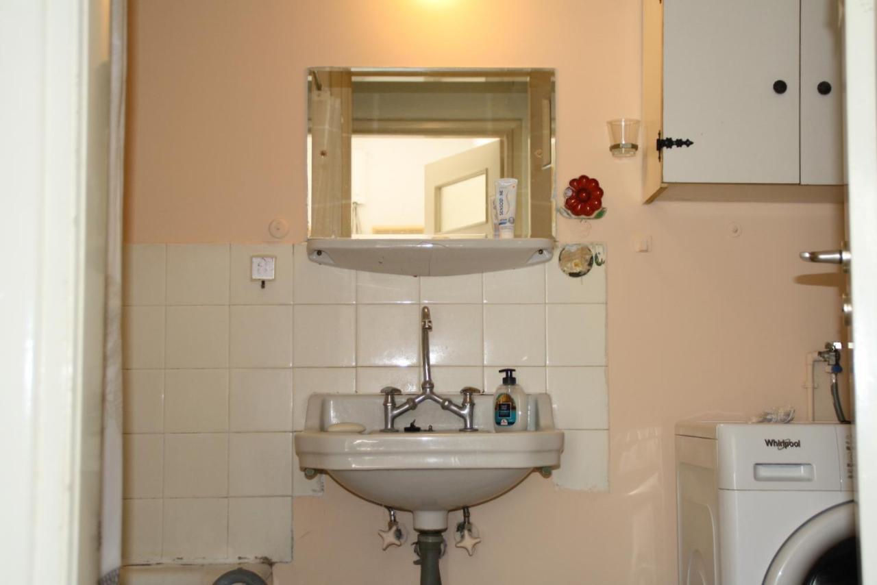 Private Bedrooms In Shared Apartment 135 Sm Athens Center Exterior foto